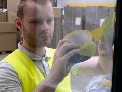 Markeringstape Duraline Basic 50/16 sort/gul 50mmx33m