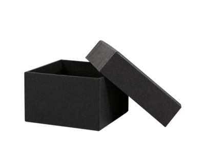 Gaveæske med låg | 9,5x9,5x6/3 cm | Sort | Kraftig pap | 50 stk