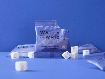 Wally and Whiz vingummi | Hyldeblomst/Blåbær | Flowpack | 125 stk.