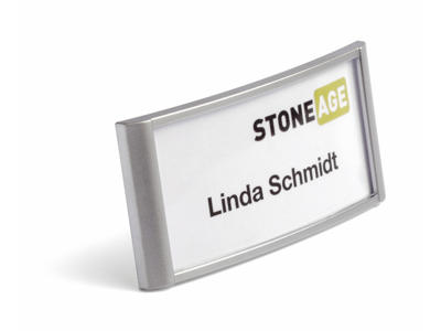 Navneskilt 74x34mm m/nål og klemme 10 stk.