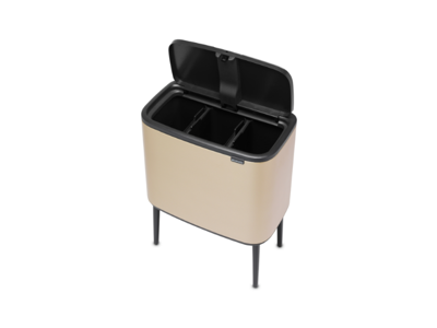 Brabantia affaldsspand med låg | Bo Touch Bin | 3 x 11 liter | Champagne