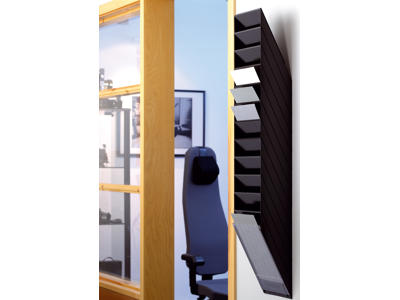 Brochureholder Flexiboxx A4 12 rum lodret sort