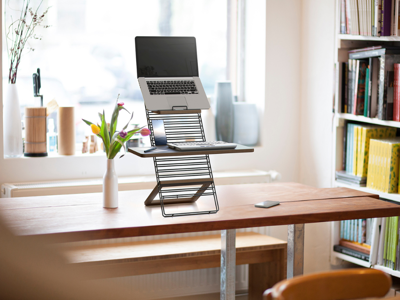 Mousetrapper Standfriend lys grå