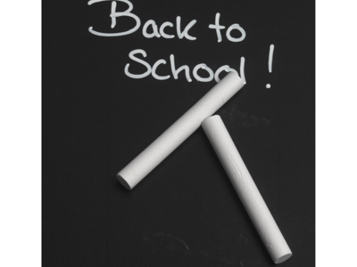 Tavlekridt holder med 12 stk. tavlekridt