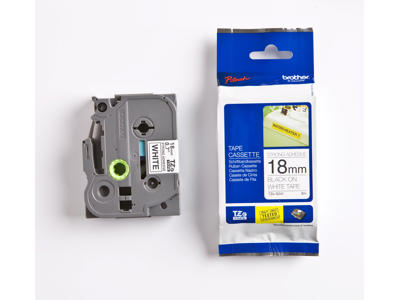 Brother tape TZeS241 18mm sort/hvid stærkt klæbende