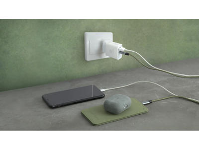 Upström | wireless charger | green | 10 w.