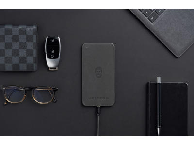 Upström | wireless charger | black | 10 w.